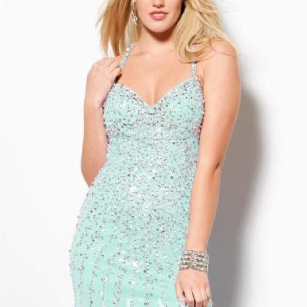 Sean Collection Mint Green Prom Dress!